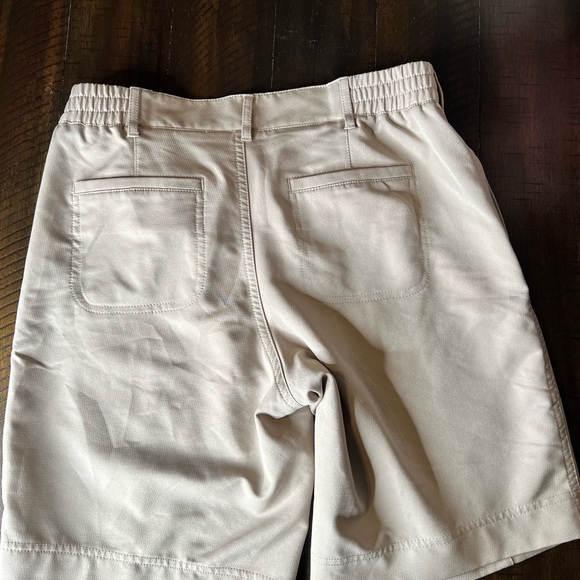 32 degrees - Picture 3 of 5